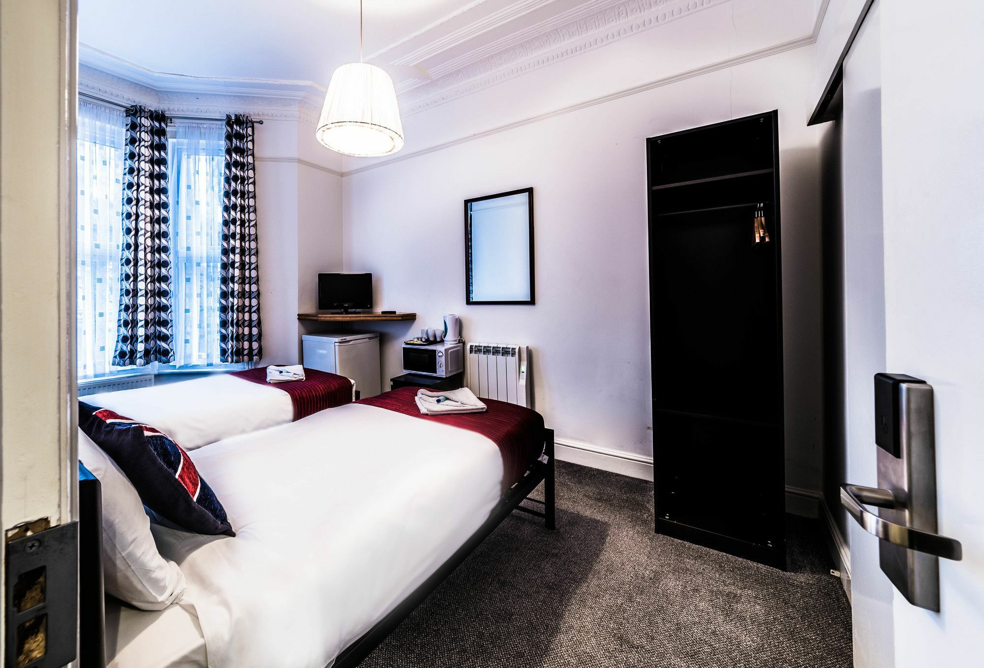 Hellenic Hotel By Saba London Eksteriør billede